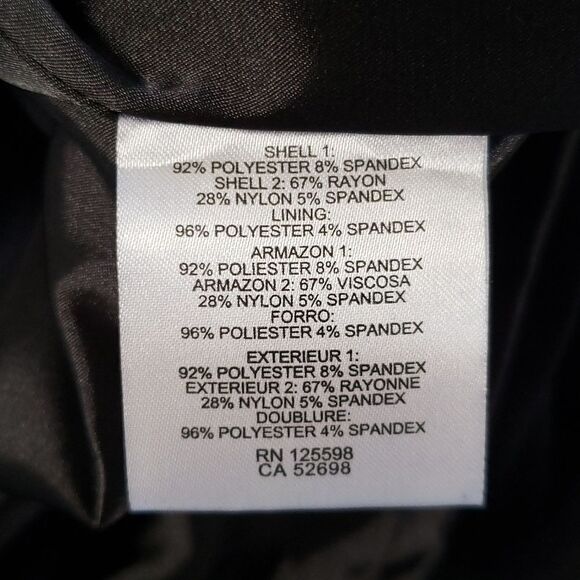 NWT Ellen Tracy Black Skirt with Red Floral Design Sz 8 - Picture 5 of 6